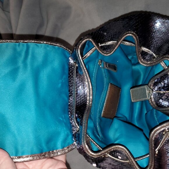 COACH POPPY SEQUIN BLUE SILVER METALLIC BACK PACK  Med key fob Guc - Picture 7 of 7